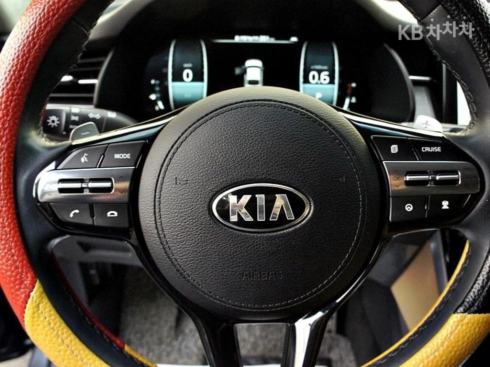 2021 - kia k7