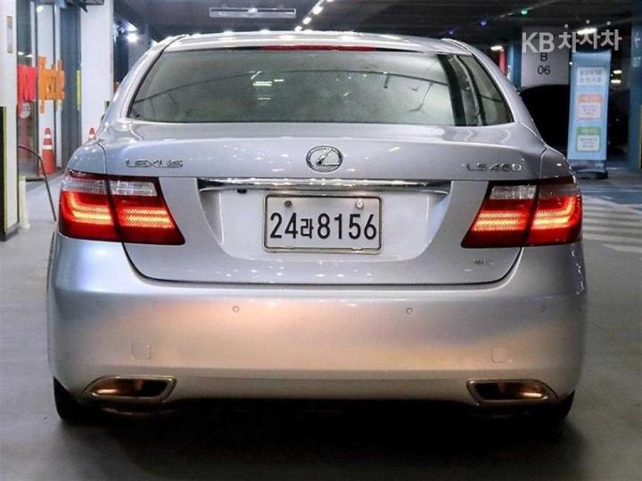 Lexus LS 460 AWD XF40 13 year ~ 5