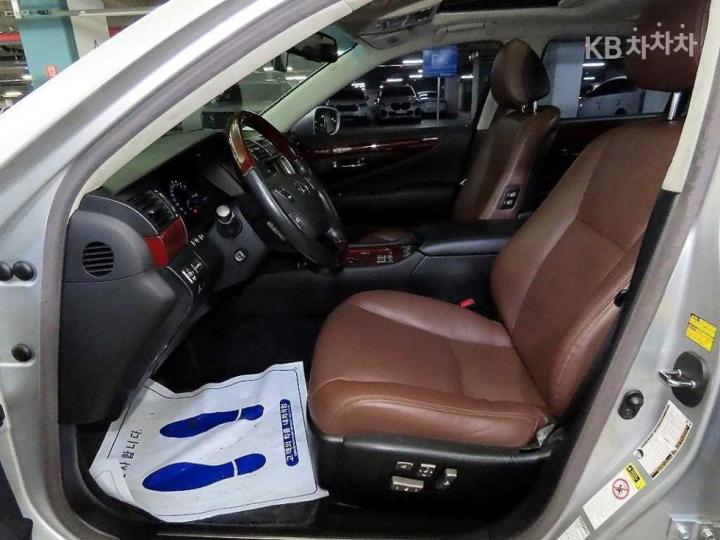 Lexus LS 460 AWD XF40 13 year ~ 7