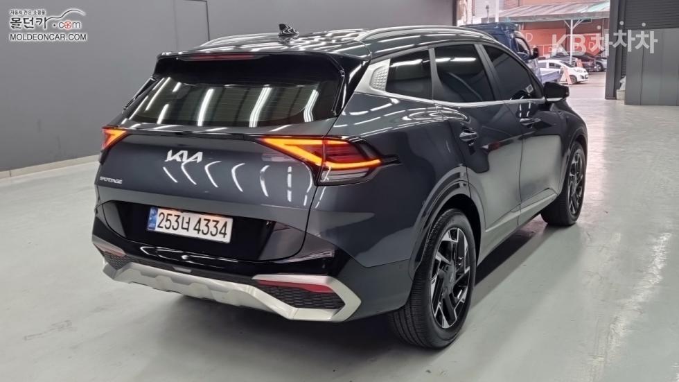 2024 - kia sportage