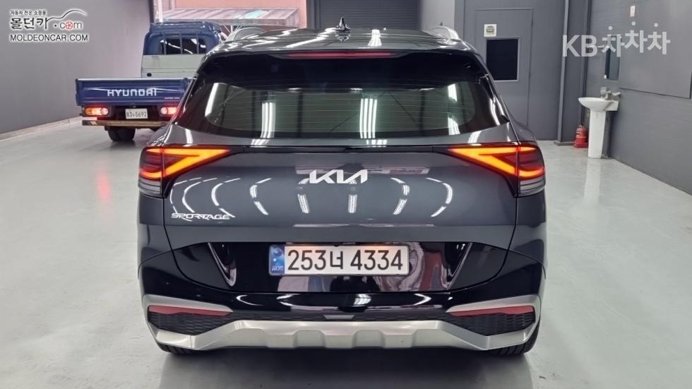 2024 - kia sportage