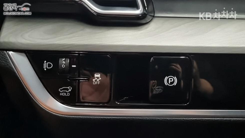 2024 - kia sportage