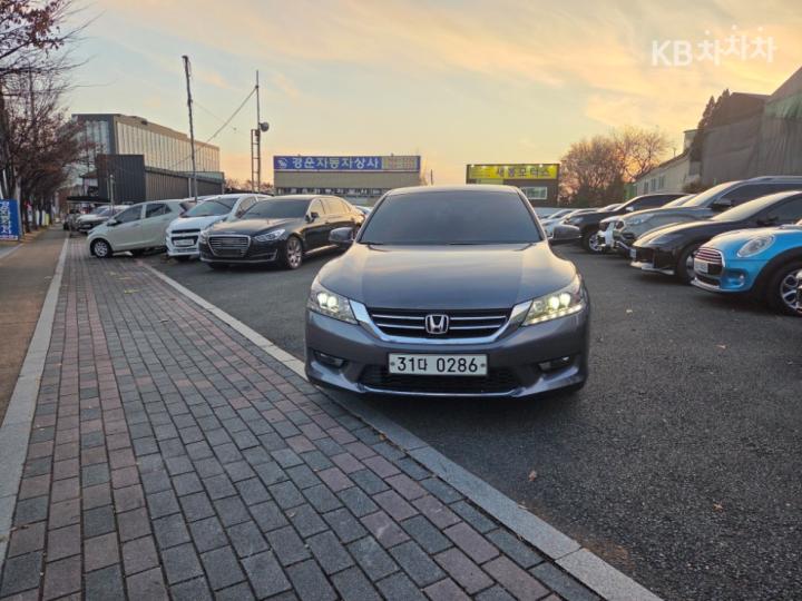 Honda Accord 2.4 Sedan 2008-2012