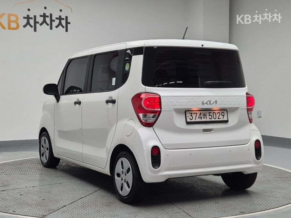 2022 - kia ray