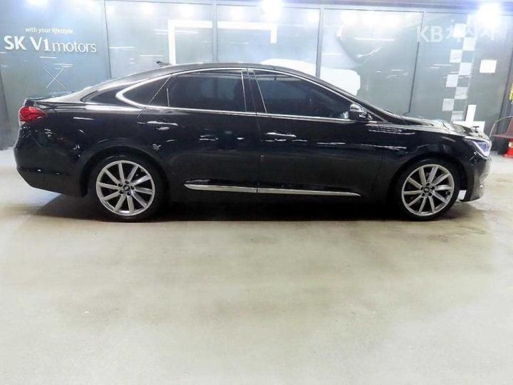 Hyundai Aslan 2016 photo 3