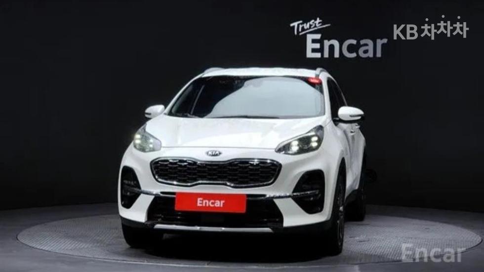 2021 - kia sportage
