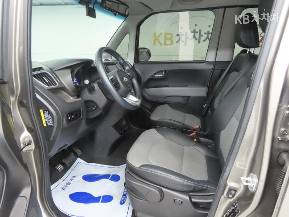2019 - kia ray