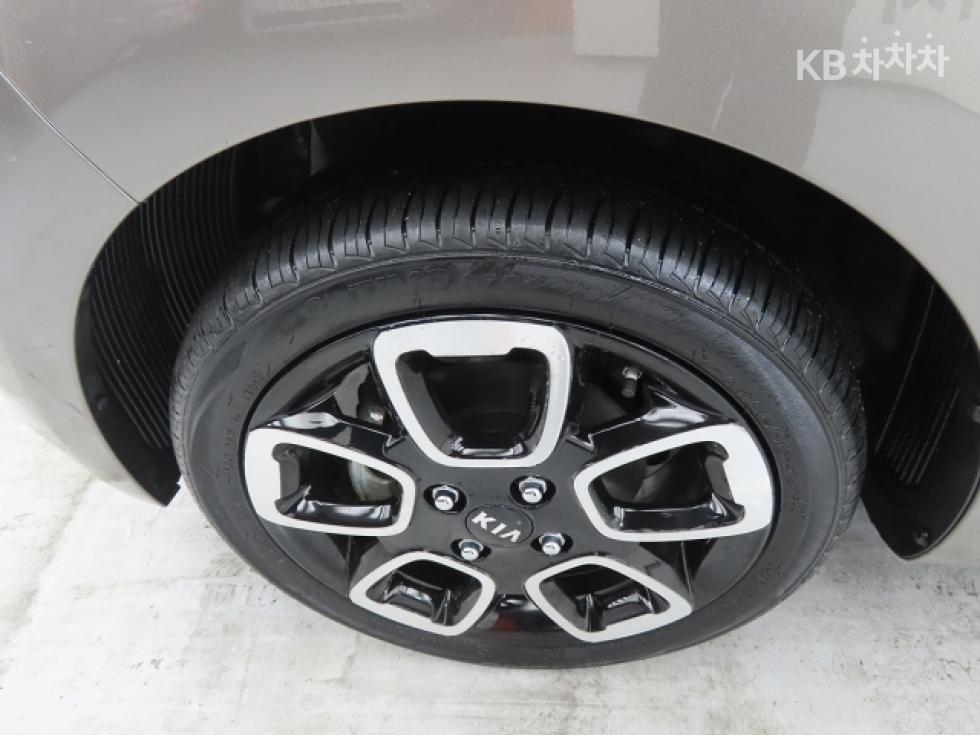 2019 - kia ray