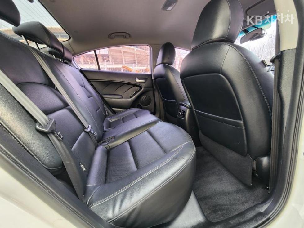 2014 - kia k3