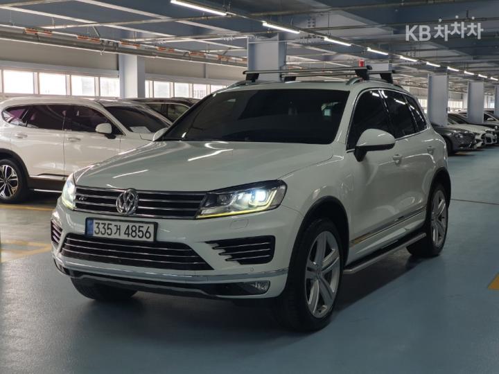 Volkswagen Touareg New 3.0 TDI V6 BlueMotion R-Line 4