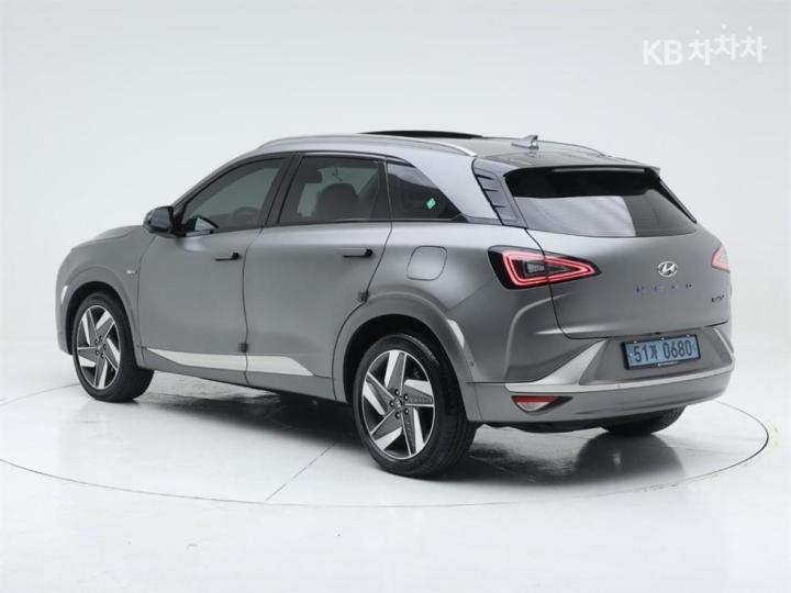 Hyundai Nexo Premium 5