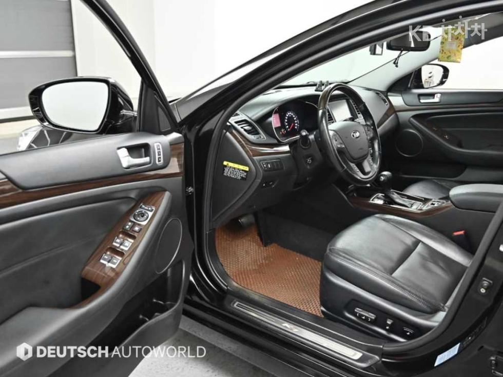 2015 - kia k7