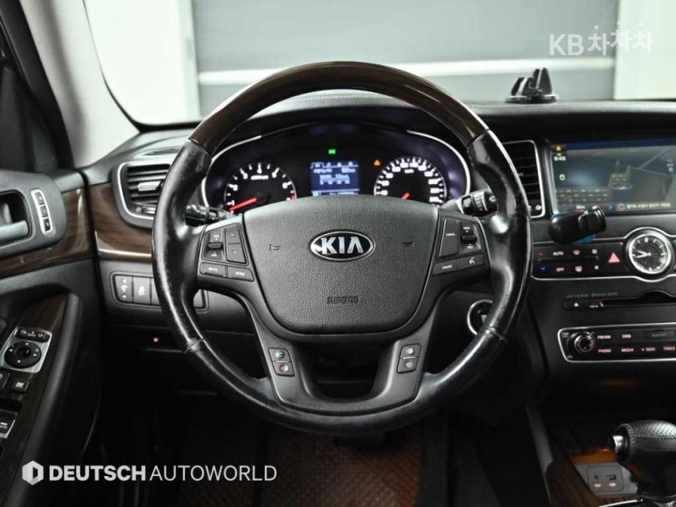 2015 - kia k7