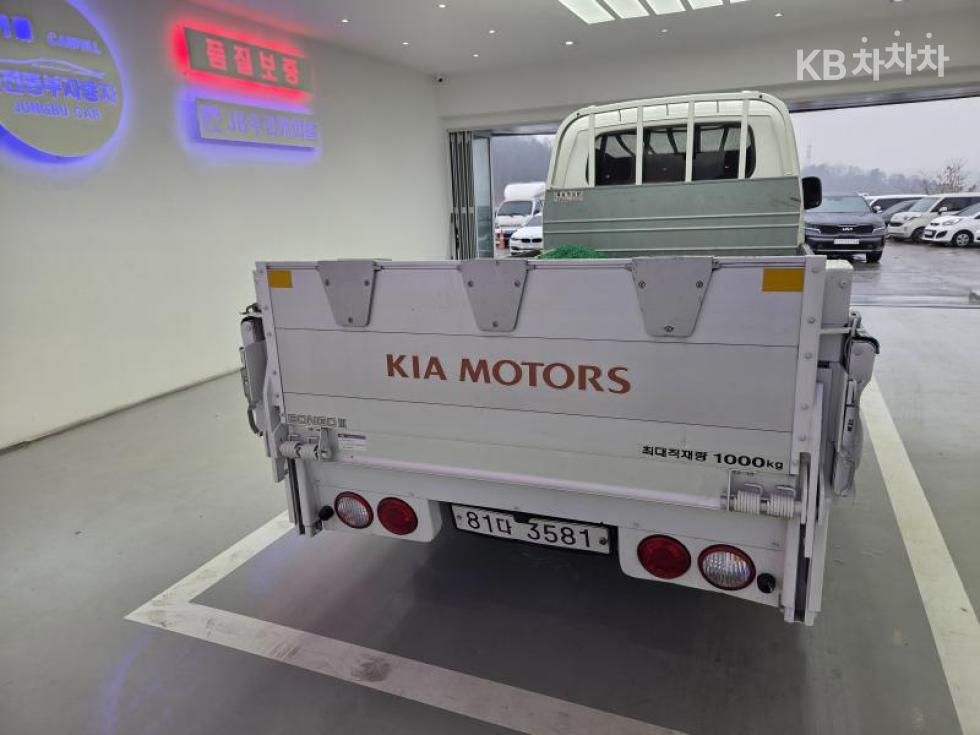 2019 - kia bongo iii