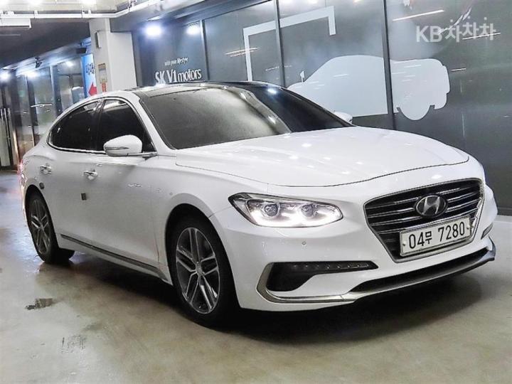 Hyundai Grandeur 3.0 LPi 익스클루시브 — foto 1