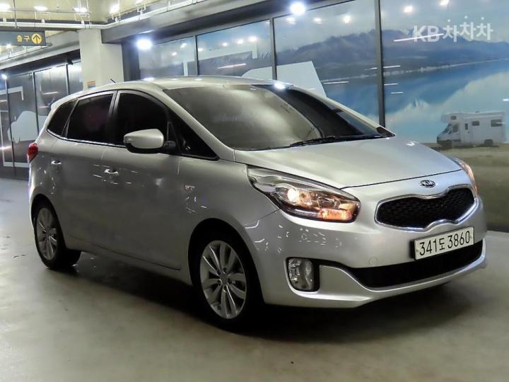 Kia Carens 2.0 LPi Prestige