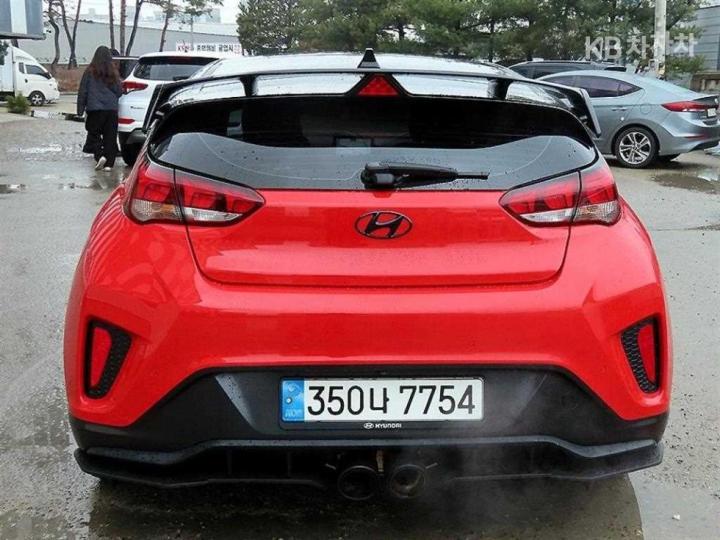 Hyundai Veloster JS 1.6 T-GDi Sport Core 5
