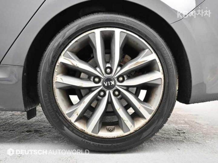 Kia K5 Noblesse 6