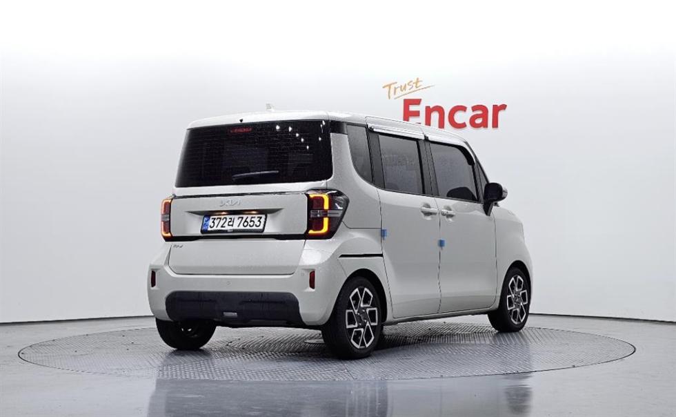 2023 - kia ray
