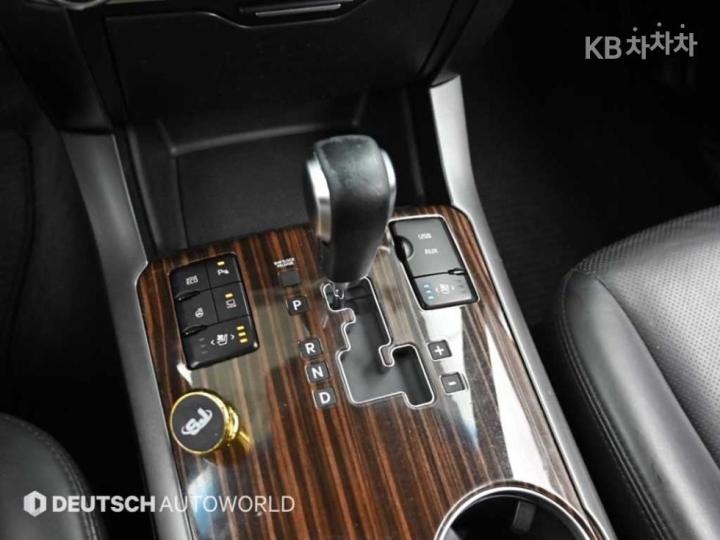 Kia Mohave 4WD President 10