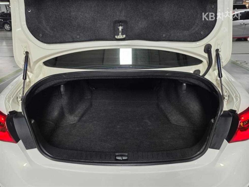 2014 - infiniti q50