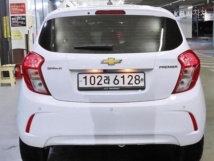 Chevrolet Spark Premier Base Type 6