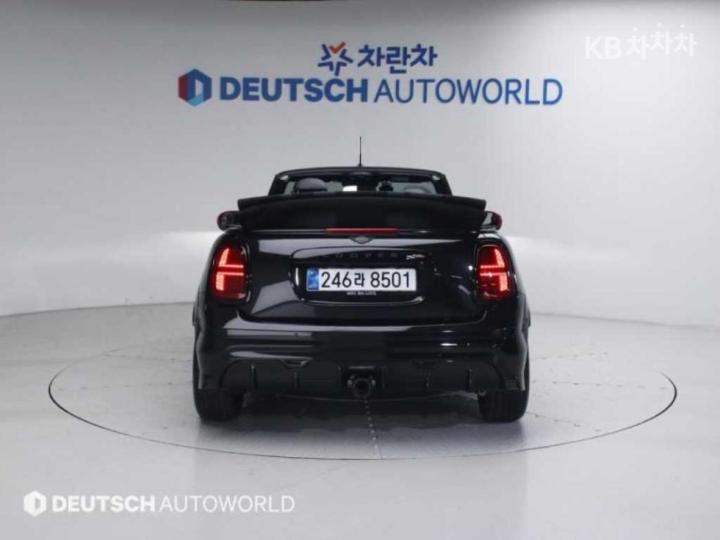 Mini Cooper Convertible S 2.0 3 Duo JCW 5