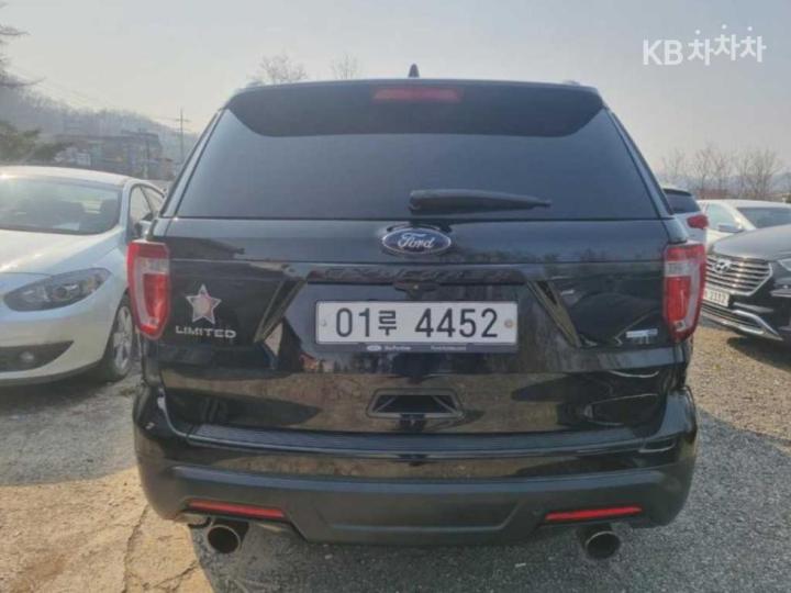 Ford Explorer New 2.3 EcoBoost 4WD Limited 5