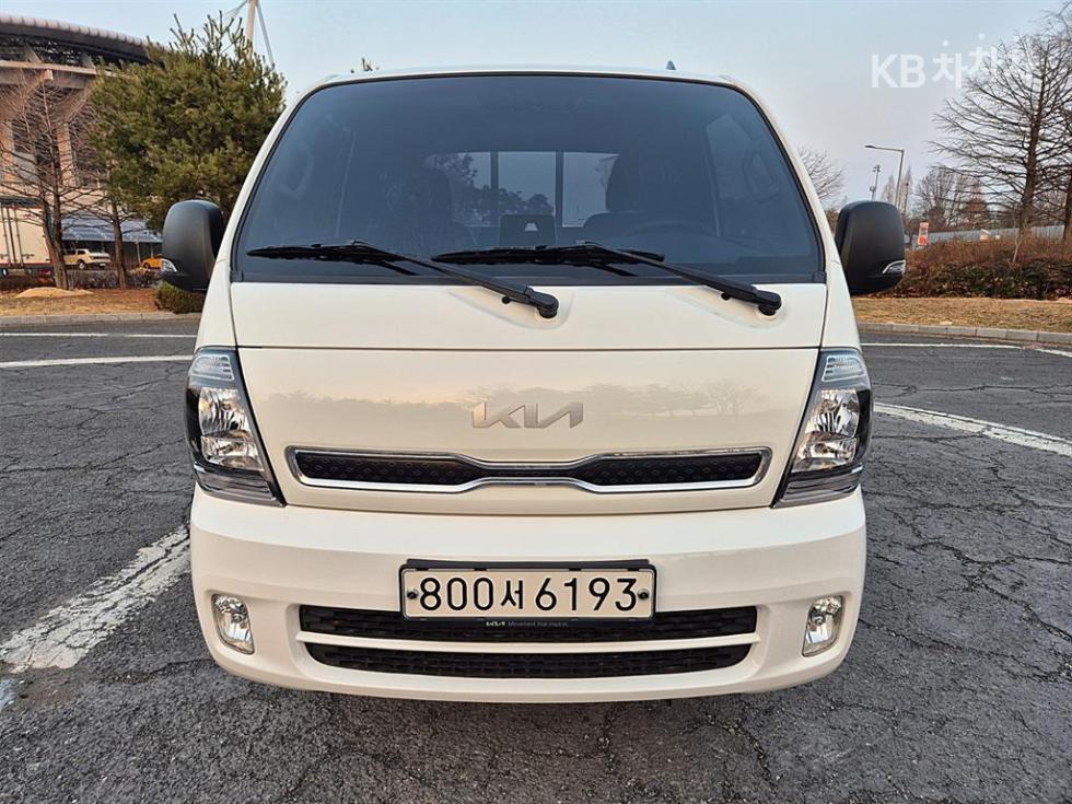 2024 - kia bongo iii