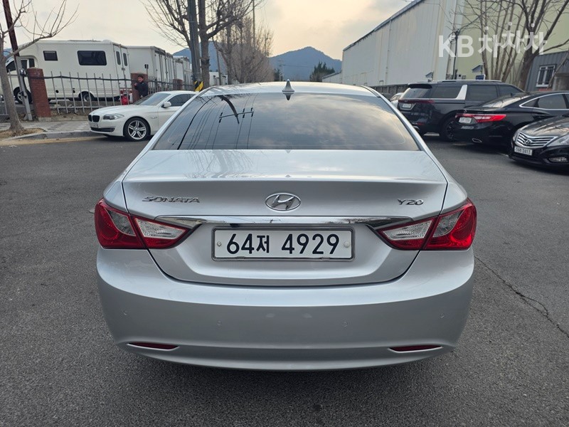 Hyundai Sonata — miniaturë 8