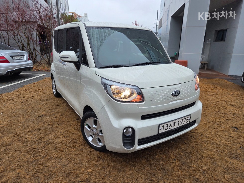2021 - kia ray
