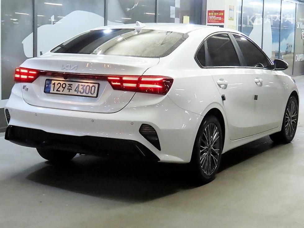 2022 - kia k3