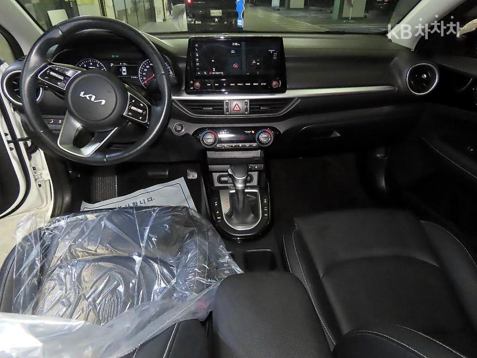 2022 - kia k3