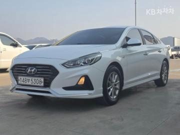 Hyundai Sonata 2.0 LPi 렌터카 — foto 1