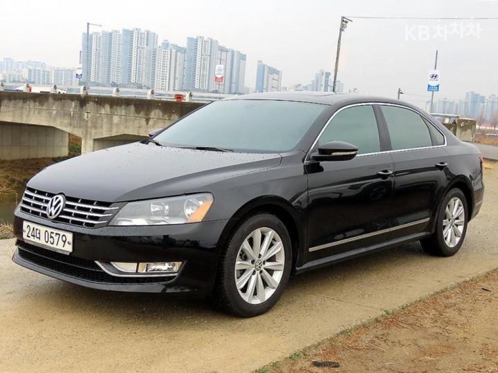 Volkswagen Passat 1.8 TSI Base Type 3