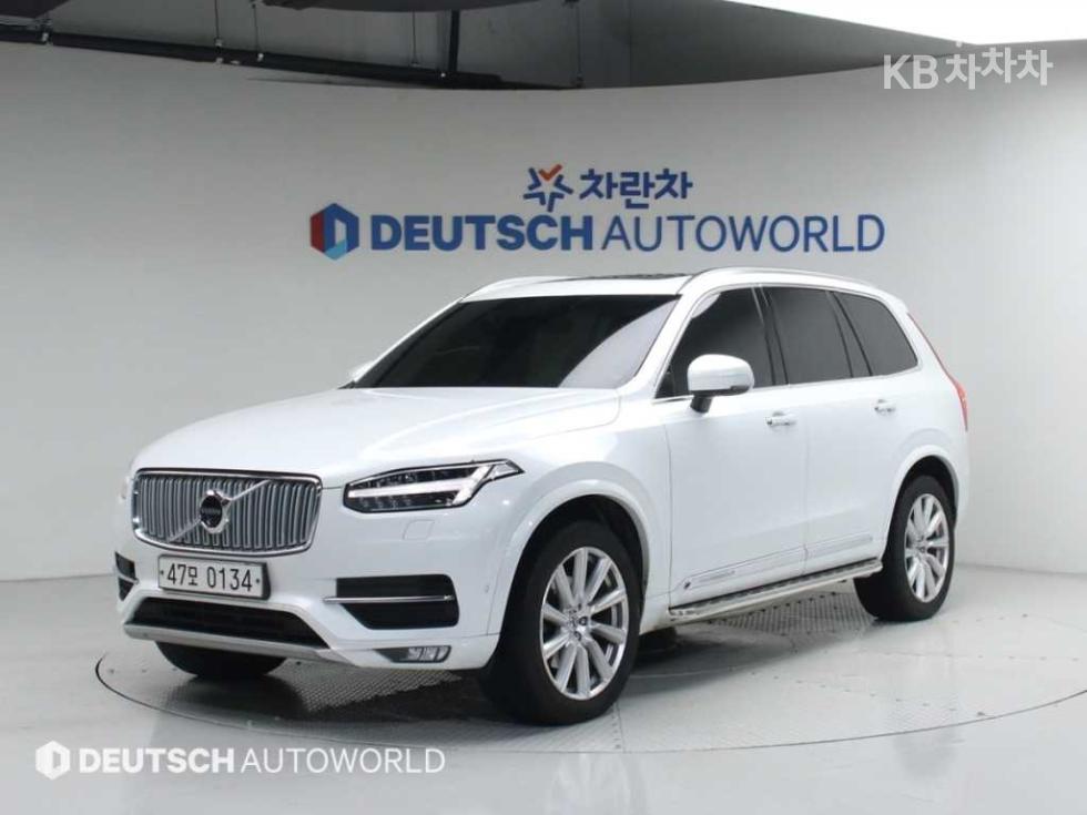 Volvo 올 뉴 XC90 D5 Momentum - фото 1