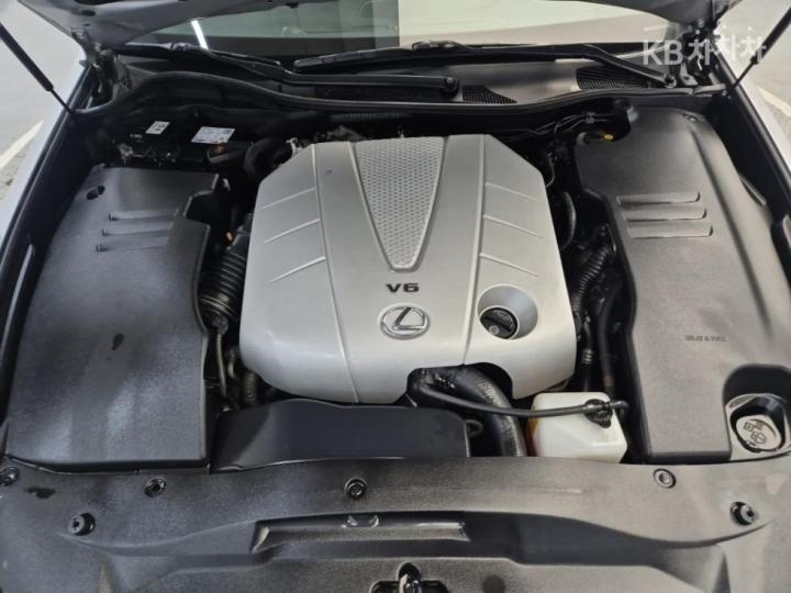 Lexus GS 350 STD S190 2005-2012 6