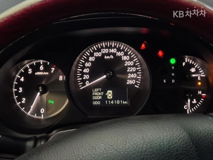 Lexus GS 350 STD S190 2005-2012 7