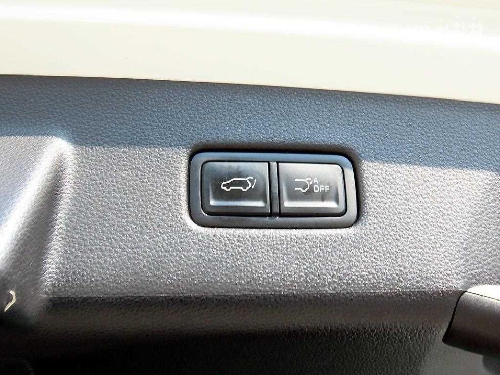 2023 - kia carnival