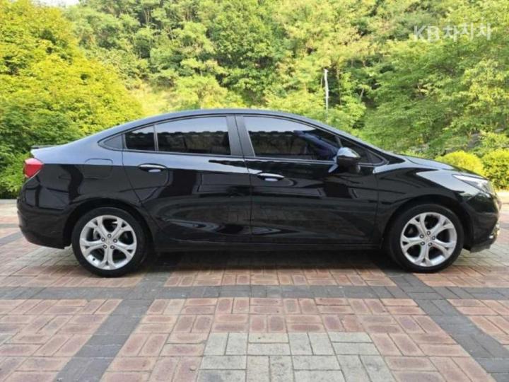 Chevrolet Cruze 1.4 Turbo LT Deluxe 6
