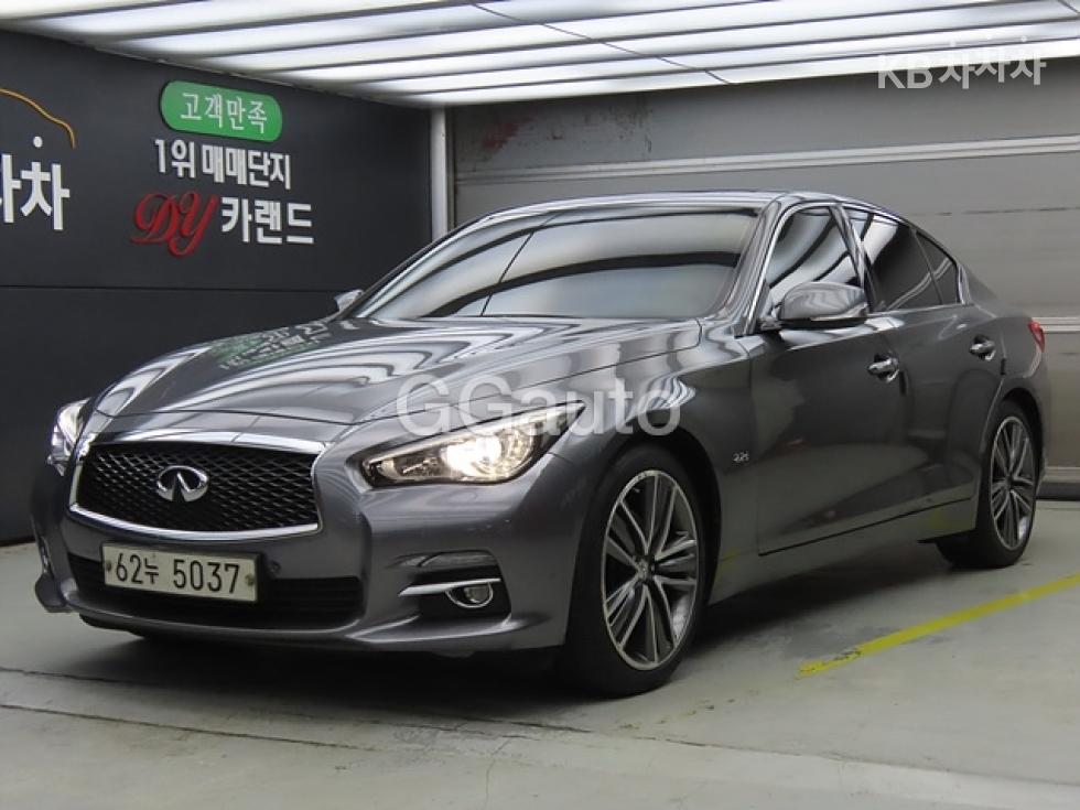 2014 infiniti q50
