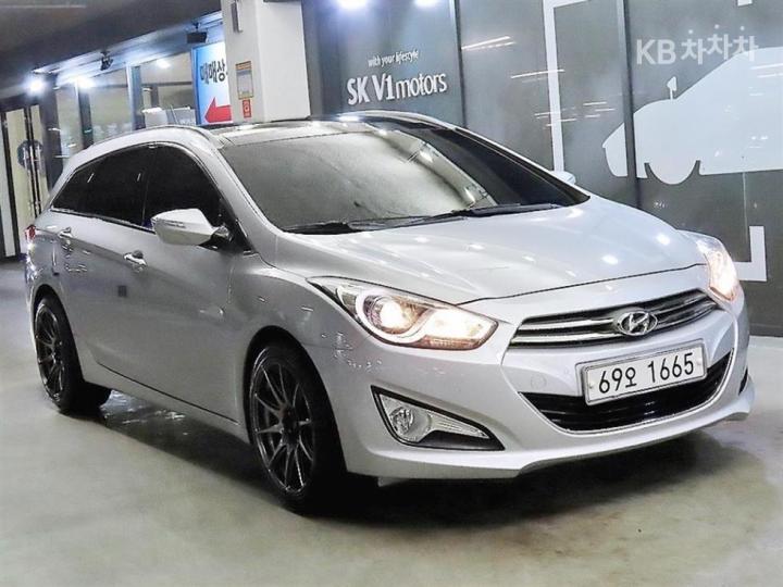 Hyundai i40 1.7 VGT MODERN