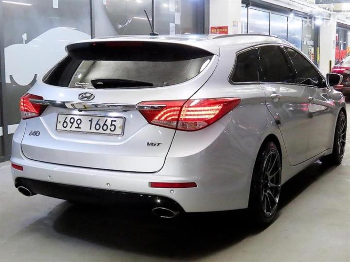 Hyundai i40 1.7 VGT MODERN 5