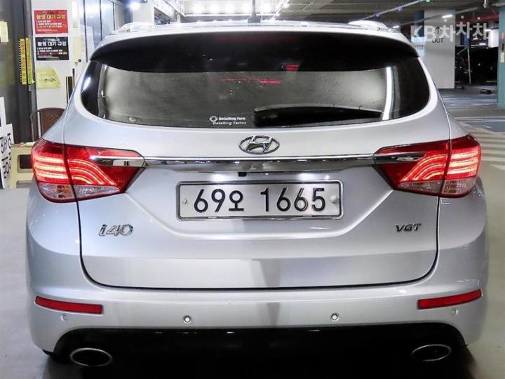 Hyundai i40 1.7 VGT MODERN 6