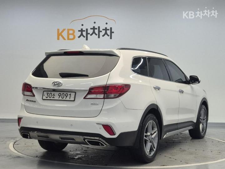 Hyundai Maxcruz Diesel e-VGT R2.2 2WD Exclusive 4