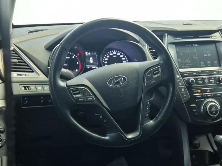 Hyundai Maxcruz Diesel e-VGT R2.2 2WD Exclusive 10