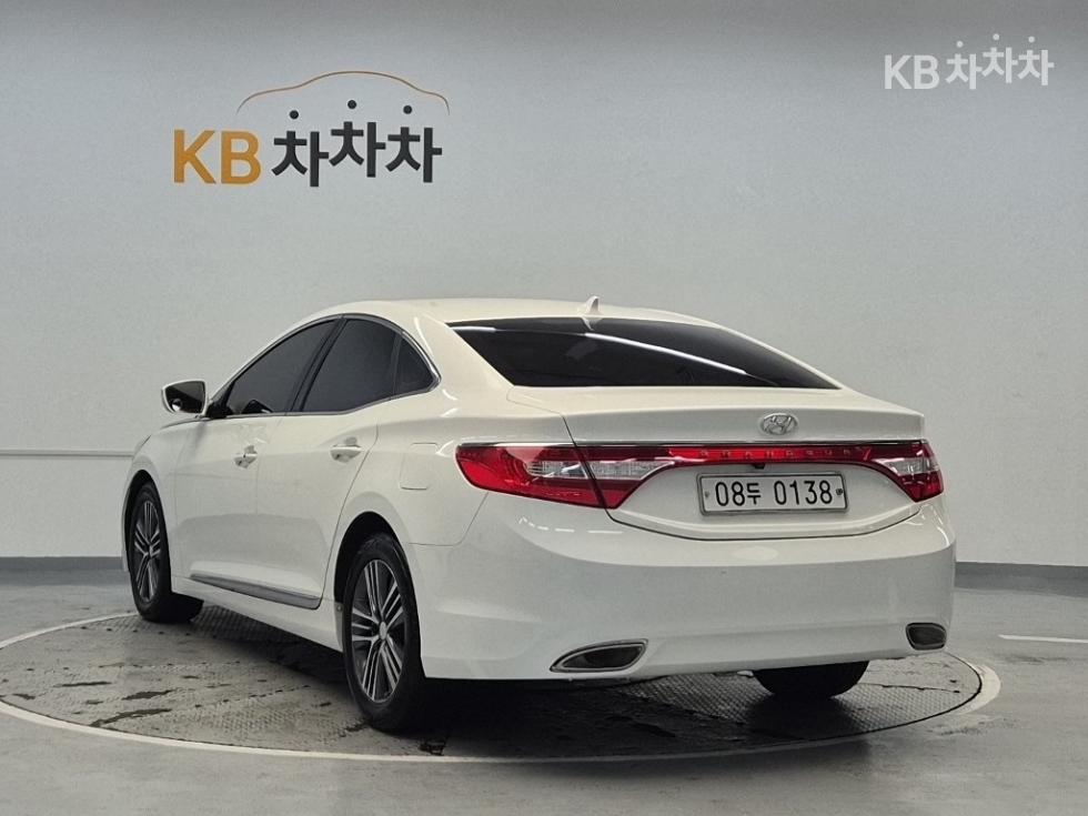 Hyundai Grandeur — miniaturë 2