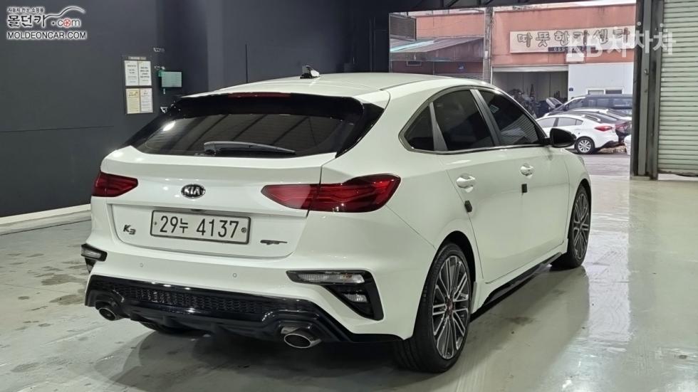 2019 - kia k3