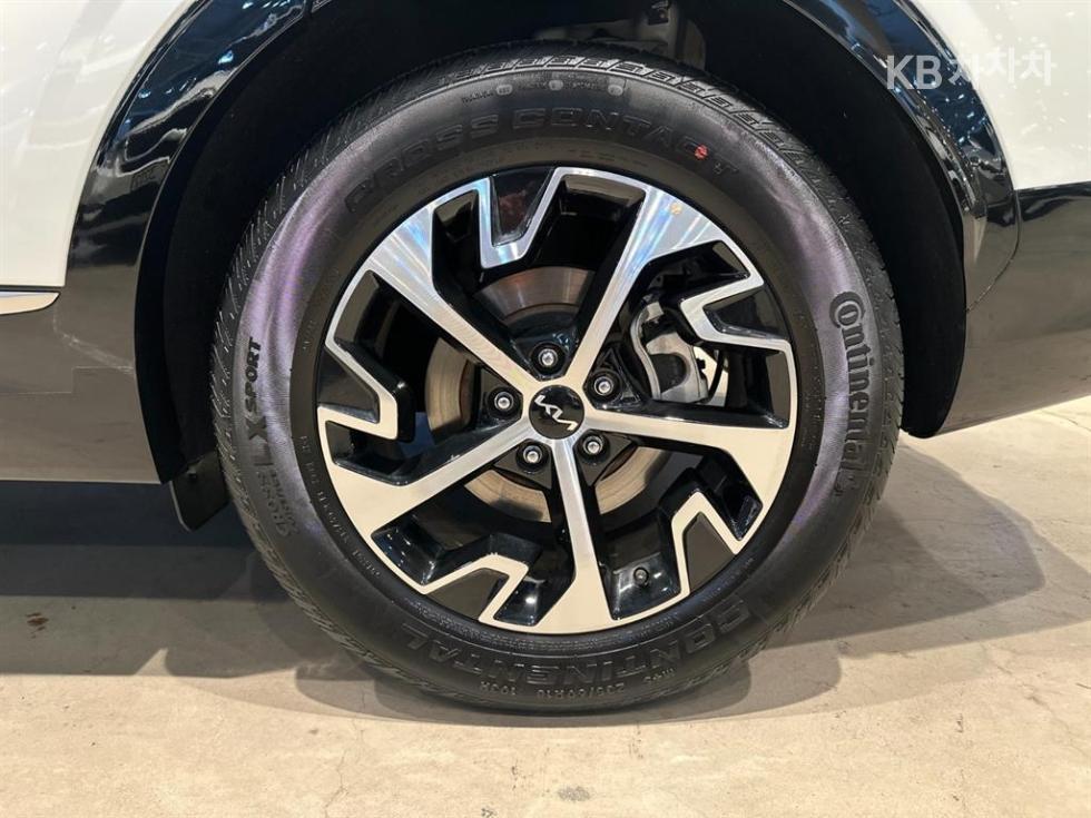 2024 - kia sportage