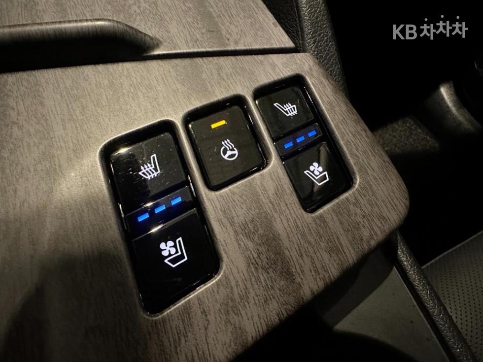 2024 - kia sportage